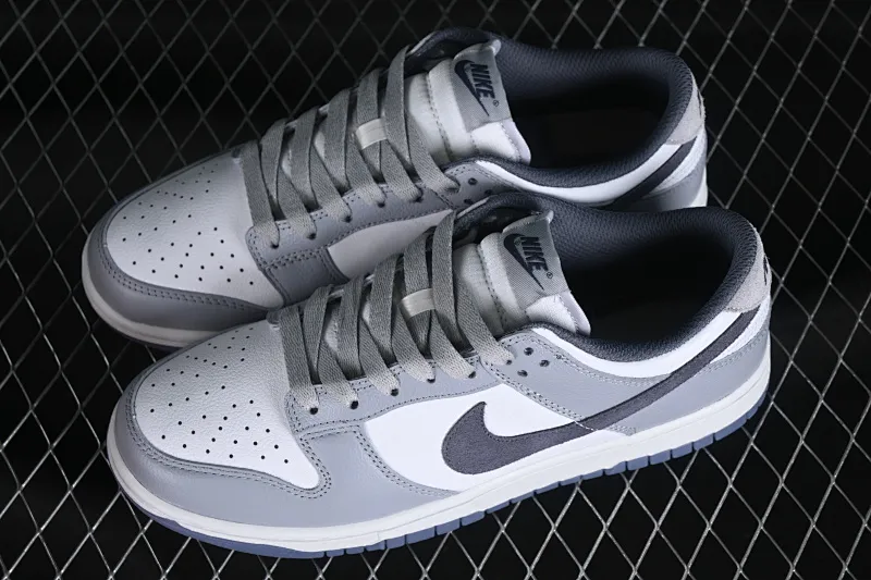 All Categories Nk SB Dunk Series Nk SB Dunk Low Low-top sneakers Nk Dunk Low "Light Carbon"​ Simple gray and white SB low-top casual sneakers FJ4188-100